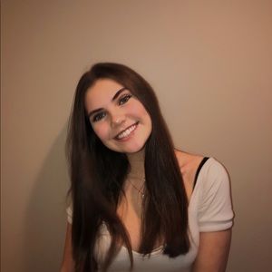 Meet your Posher, Lizzy